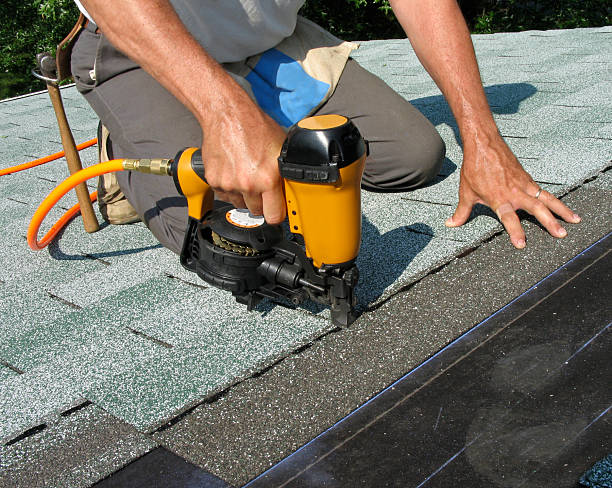 Best Metal Roofing Contractor  in Moses Lake, WA